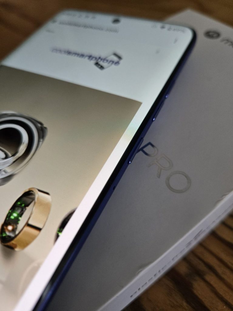 Motorola Edge 60 Pro triple camera 50MP main telephoto ultrawide review