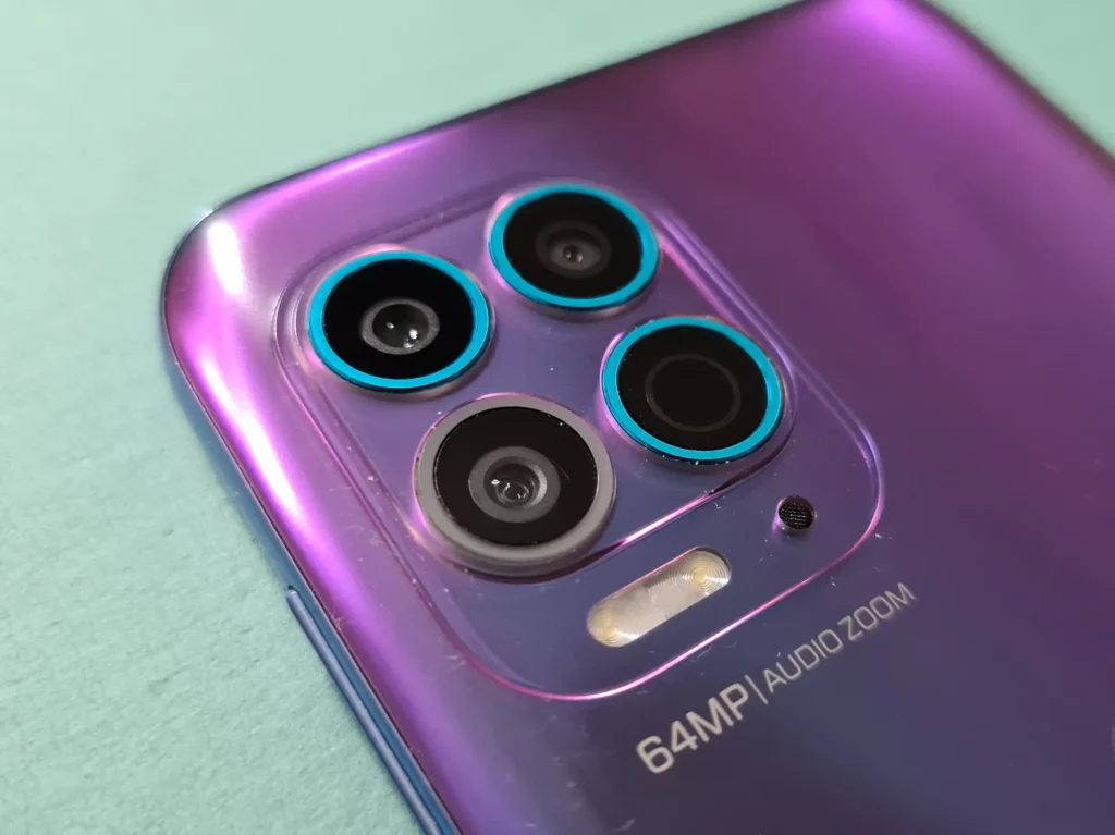 Motorola Moto G100 camera quality rear and front camera features