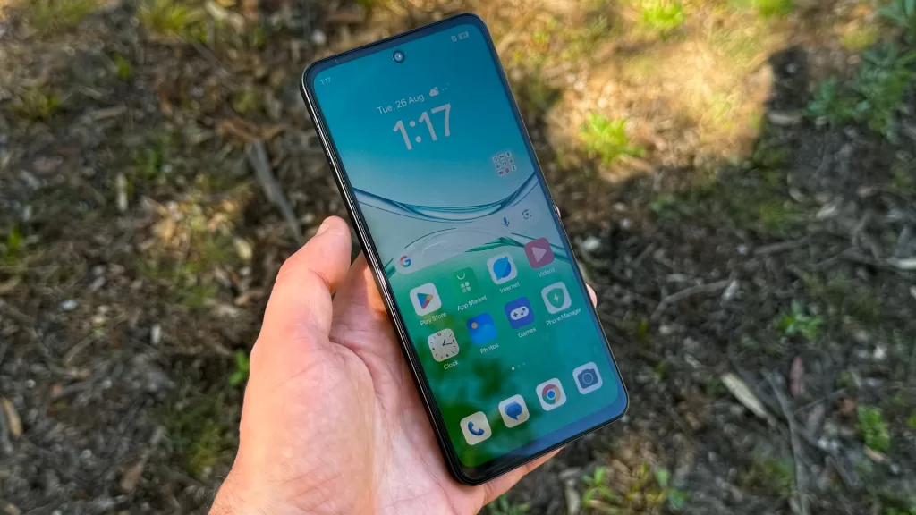 Oppo A5x 6.67 inch IPS display with 120Hz refresh rate and bright screen