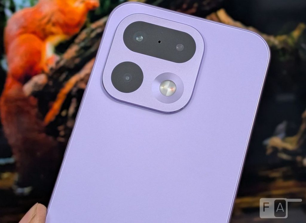 Realme 16 Pro camera setup with multiple lenses and flash