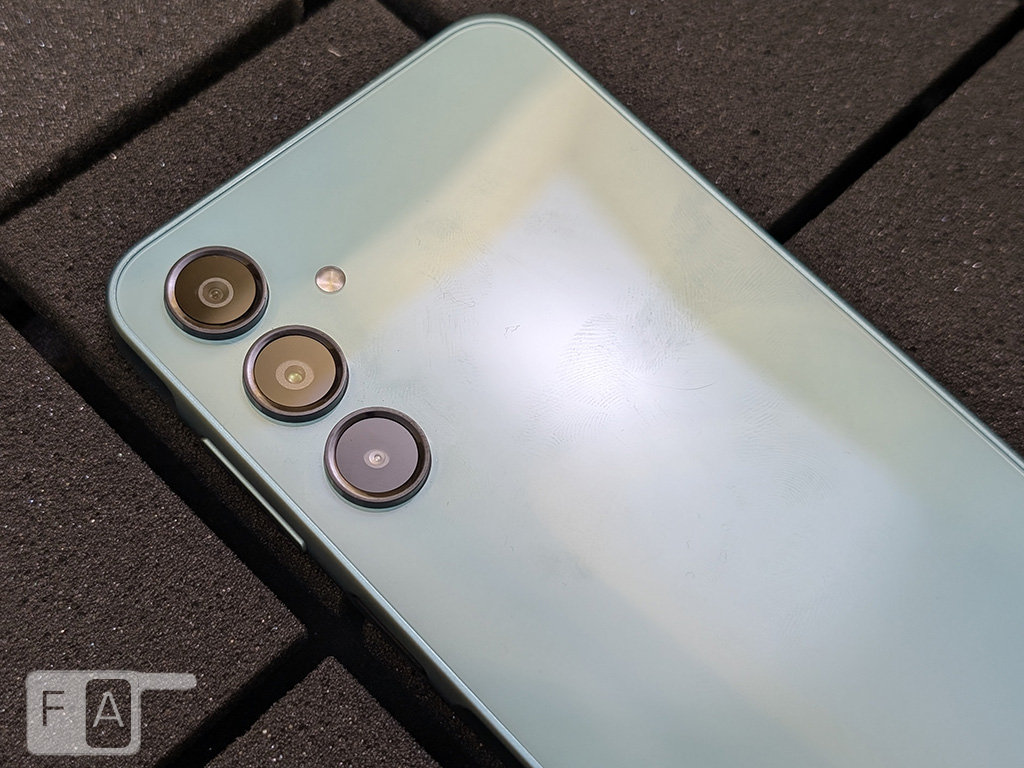 Samsung Galaxy A16 triple camera 50MP setup performance